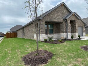 384 Mohan Dr in Royse City, TX - Building Photo - Building Photo