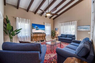 130 Ocean Breeze in Lake Worth Beach, FL - Building Photo - Building Photo