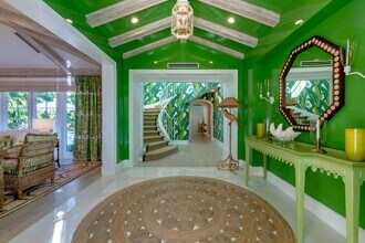 225 Arabian Rd in Palm Beach, FL - Building Photo - Building Photo