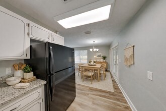 2917 Cesery Blvd in Jacksonville, FL - Building Photo - Building Photo