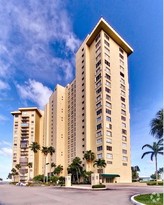 Jockey Club Apartments