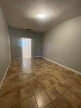 814 Cameron Ave in Dallas, TX - Building Photo - Building Photo