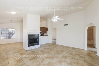 8917 W Indianola Ave in Phoenix, AZ - Foto de edificio - Building Photo