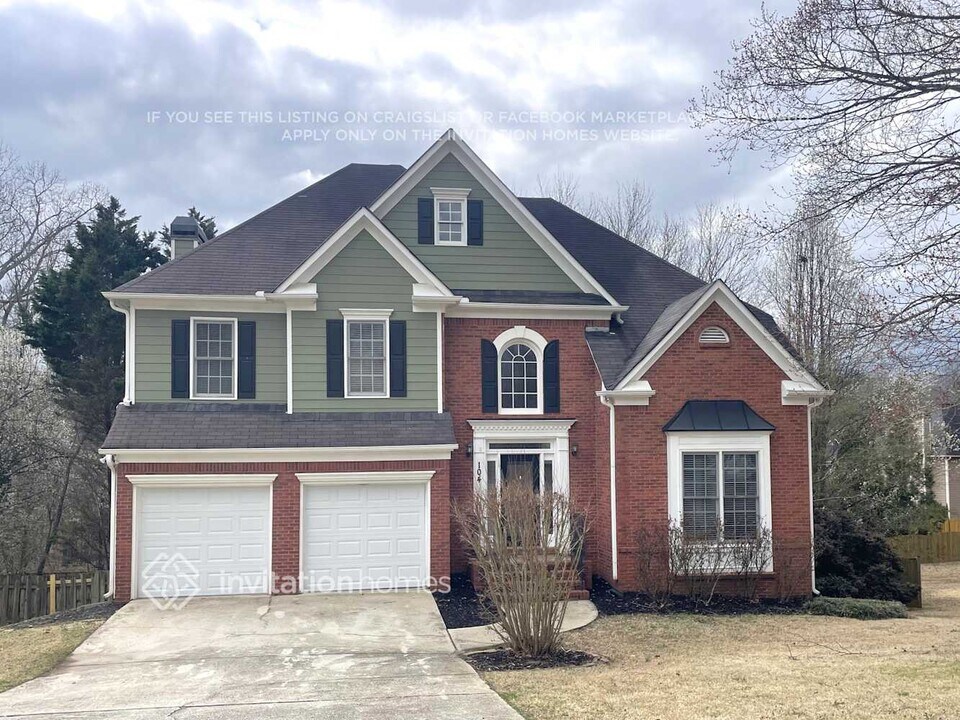104 Hunters Ct in Dallas, GA - Building Photo