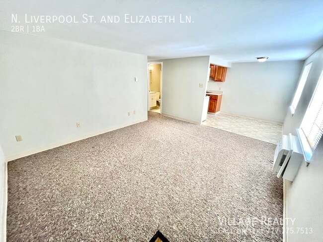 45 N Liverpool St in Manchester, PA - Building Photo - Building Photo