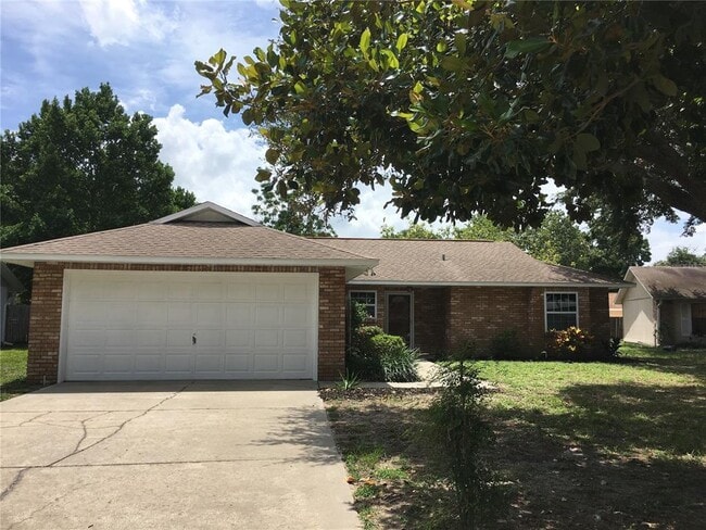 property at 2105 David Ct