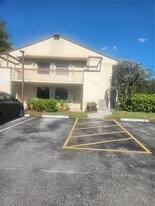 455 NW 210th St in Miami Gardens, FL - Building Photo
