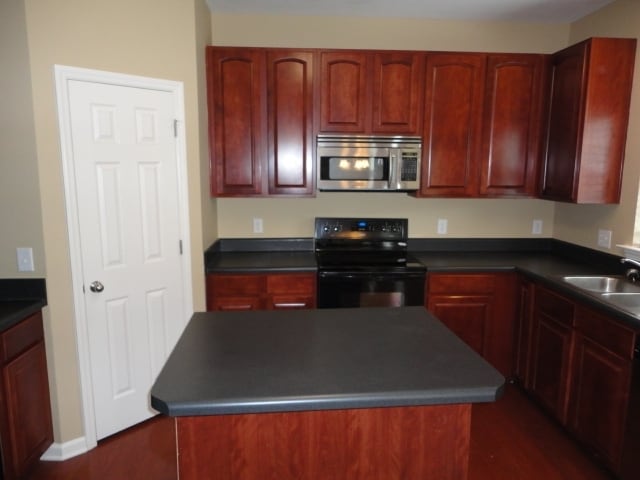 2601 Framer Ln in Durham, NC - Building Photo - Building Photo