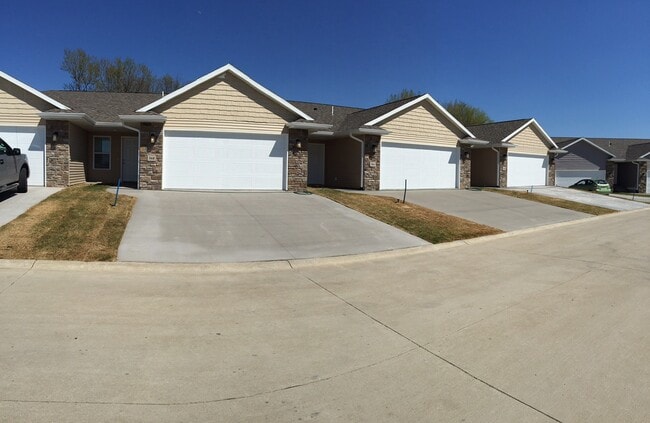 568 Meadow Oak Cir photo'