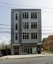 628 Summit Ave in Jersey City, NJ - Building Photo - Building Photo