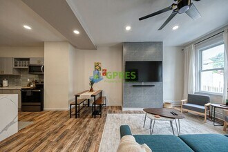 1119 Voskamp St in Pittsburgh, PA - Building Photo - Building Photo