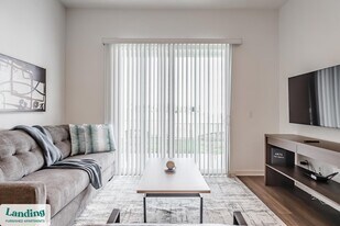 515 Corso Ln in Davenport, FL - Building Photo