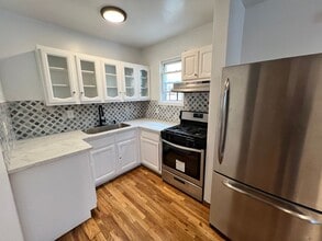 140-11 169th St in Queens, NY - Building Photo - Building Photo