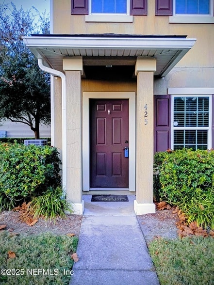 425 Oasis Ln in Orange Park, FL - Building Photo - Building Photo