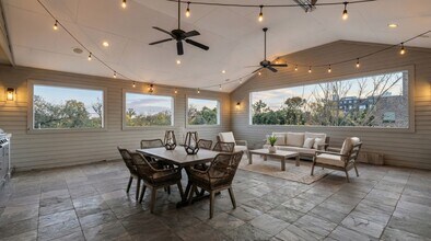 162 Vieux Carre Dr in Houston, TX - Building Photo - Building Photo