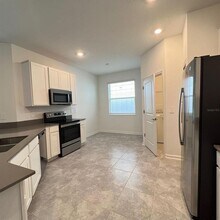 836 Daring Dr in Davenport, FL - Building Photo - Building Photo