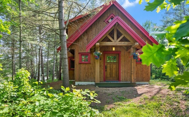property at 1093 Althorpe Rd