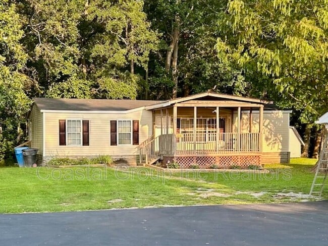 property at 2897 W Gibbs Wds Rd