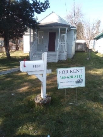 property at 1831 Summit Dr
