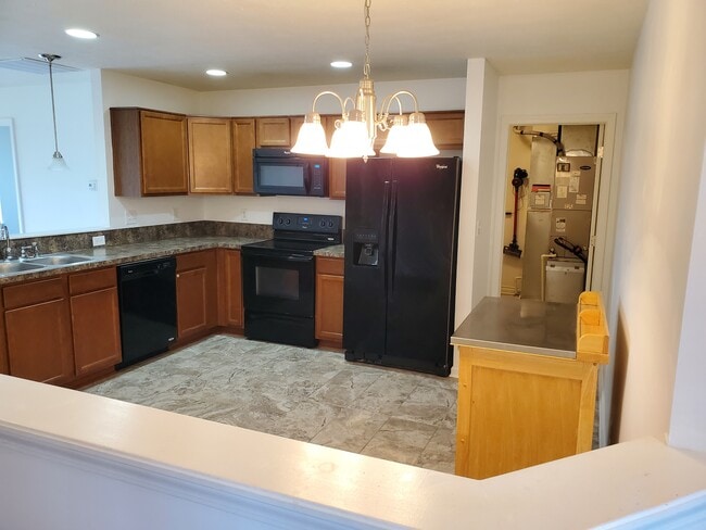 413 Shade Tree Ct in Sheridan, IN - Building Photo - Building Photo