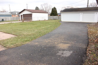 17315 71st Ct in Tinley Park, IL - Building Photo - Building Photo