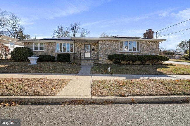 8402 Holman Ave in Pennsauken, NJ - Building Photo - Building Photo