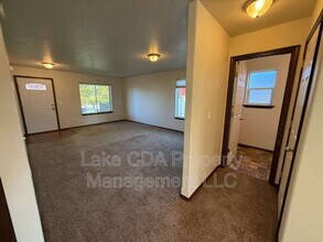 2938 E Thrush in Post Falls, ID - Building Photo - Building Photo