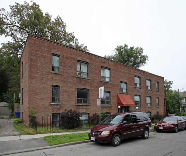 99 Mountjoy Ave in Toronto, ON - Building Photo - Primary Photo