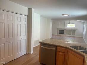 9680 Redstar St in Las Vegas, NV - Building Photo - Building Photo