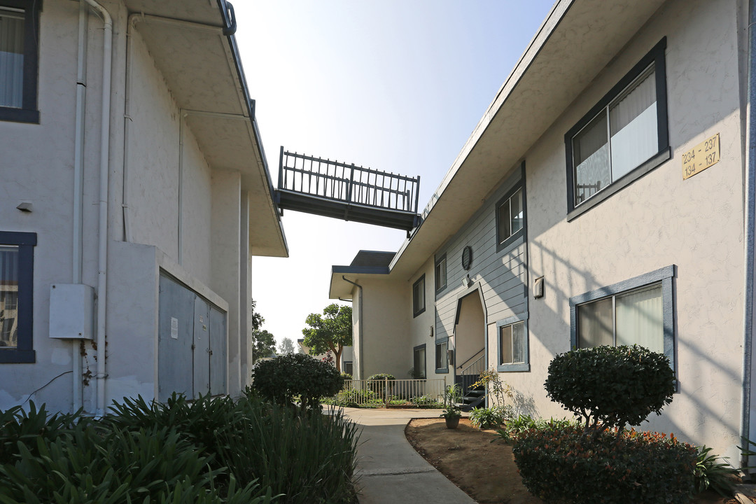 Broadway Apartments in El Cajon, CA - Building Photo