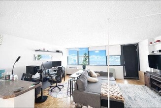 280 Marin Blvd in Jersey City, NJ - Building Photo - Building Photo