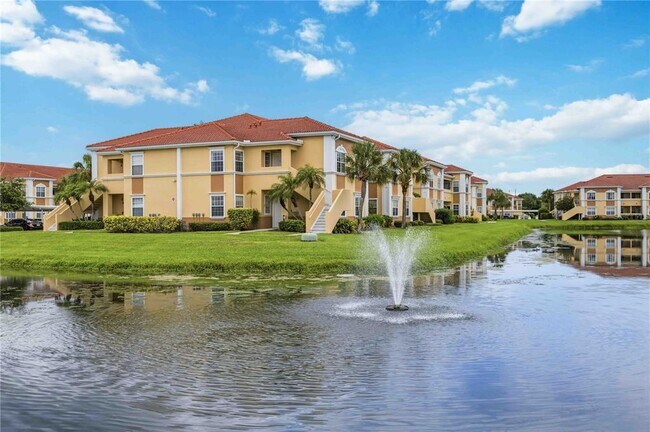 property at 1025 Villagio Cir