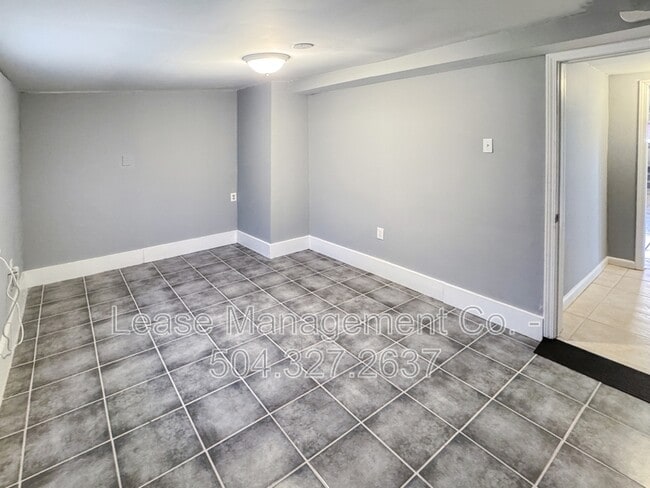 2822 Elizabeth St in Marrero, LA - Building Photo - Building Photo