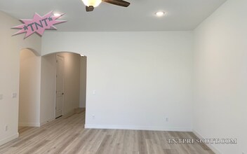 6101 E Cottage Dr in Prescott Valley, AZ - Building Photo - Building Photo