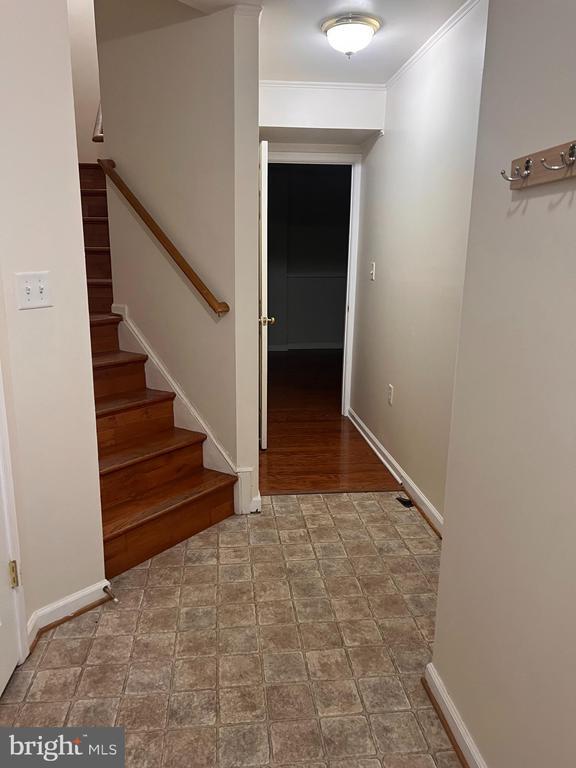 property at 121 N Marshall St