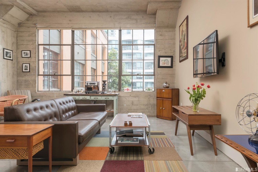 300 Beale St-Unit -418 in San Francisco, CA - Building Photo