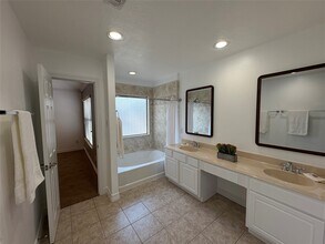 3710 Sherwood Ln in Houston, TX - Building Photo - Building Photo