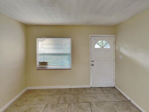 1009 Santa Anita St in Orlando, FL - Building Photo - Building Photo