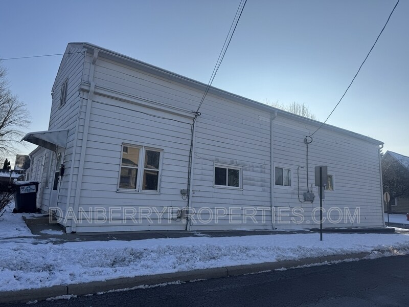 600 South St in Findlay, OH - Building Photo
