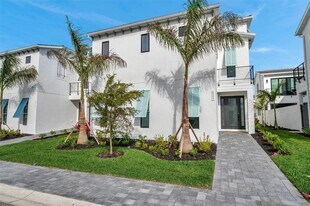 6023 Cat Claw Ln in Bradenton, FL - Building Photo