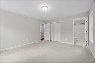 149 Moxley Rd in Montville, CT - Building Photo - Building Photo