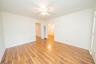 1215 E 5th St in Benicia, CA - Building Photo - Building Photo