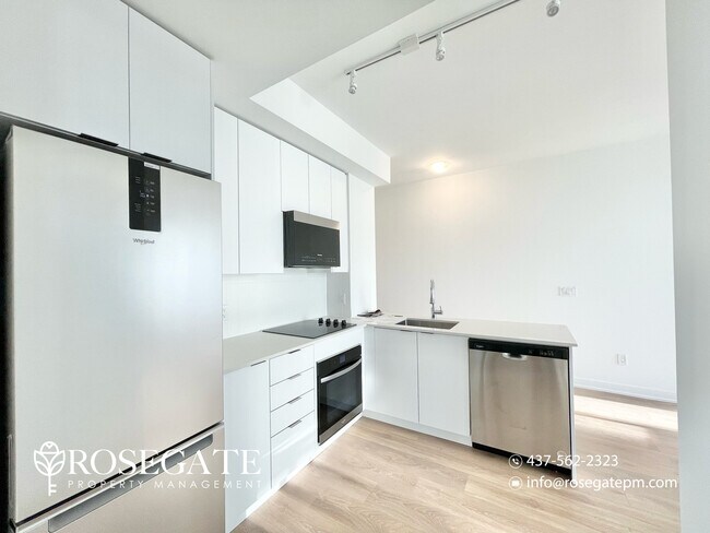 10 Abeja St in Vaughan, ON - Building Photo - Building Photo