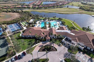 24069 Canterwood Wy in Venice, FL - Building Photo - Building Photo