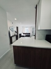 545 Orton Ave in Fort Lauderdale, FL - Building Photo - Building Photo