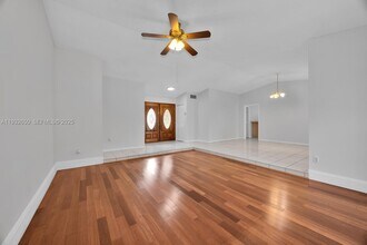 9400 SW 120th Ave in Miami, FL - Building Photo - Building Photo