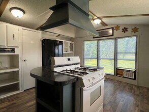 1106 Grant St in Agra, OK - Building Photo - Building Photo