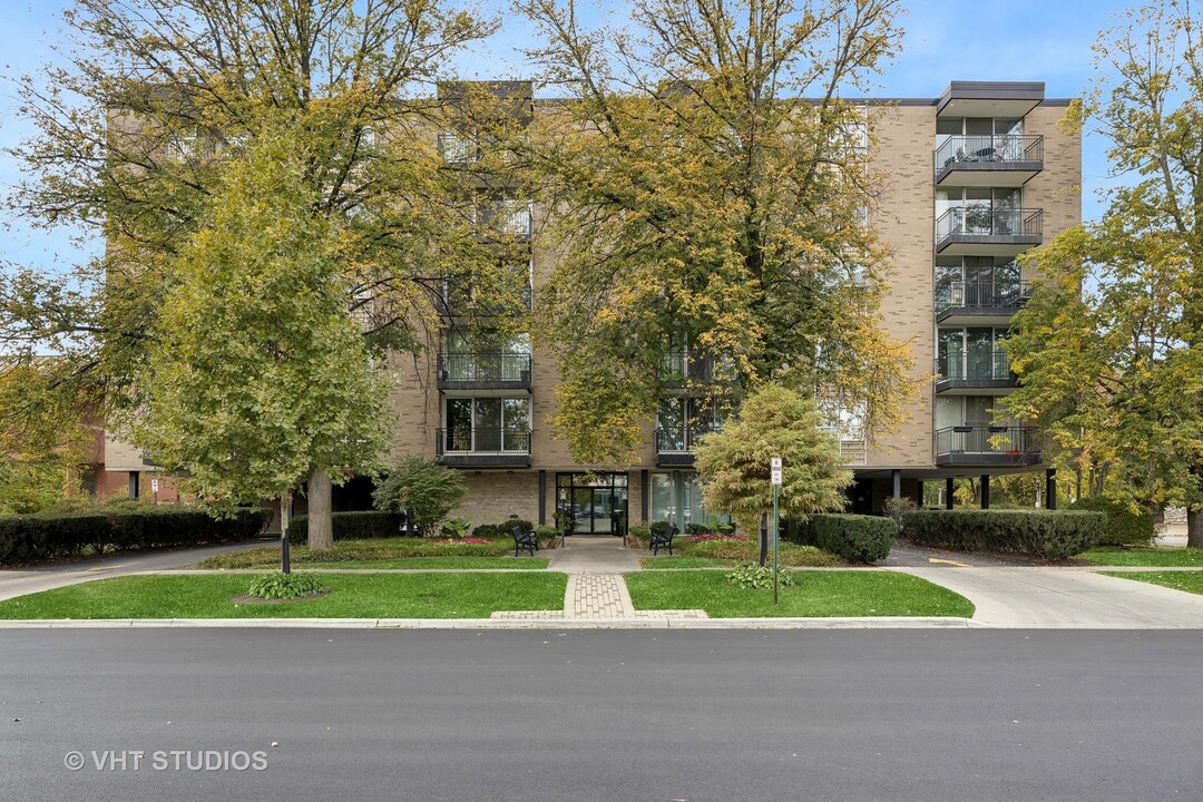 424 Park Ave in River Forest, IL - Building Photo