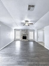 16230 Pasadero Dr in Houston, TX - Building Photo - Building Photo