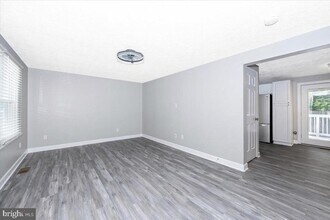 12284 Bandera Ln in Lusby, MD - Building Photo - Building Photo